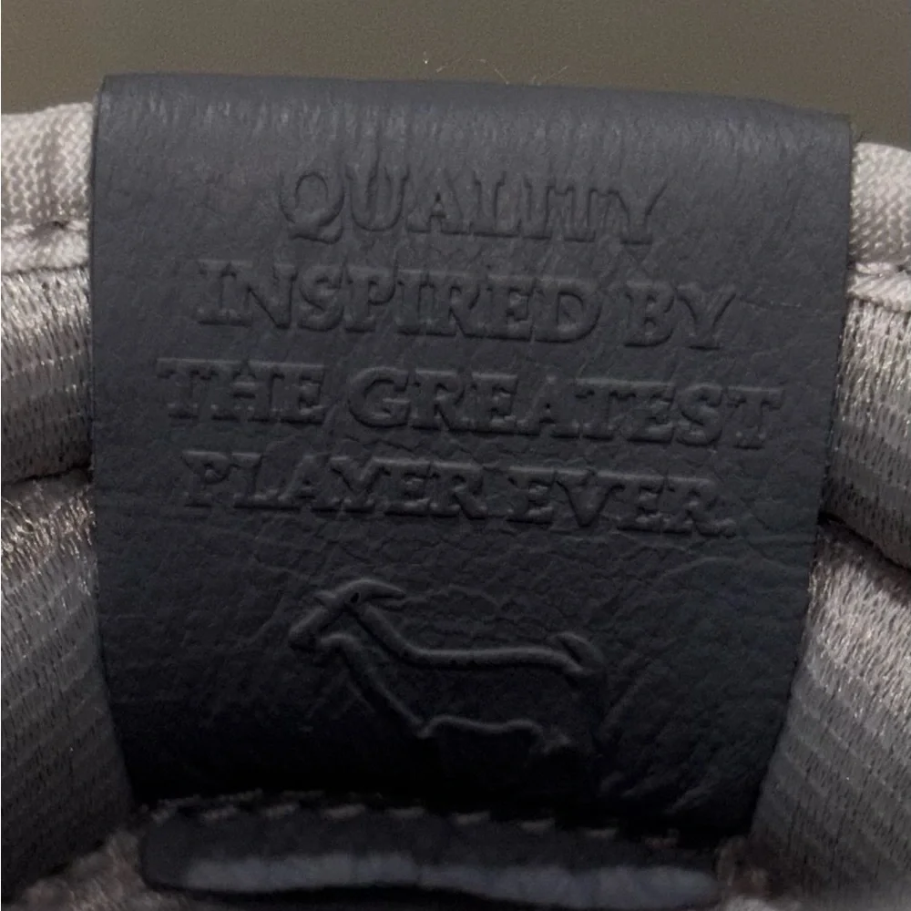 Jordan 1 High OG Stealth - men 10.5 (creases, repainted) - Picture 6 of 12